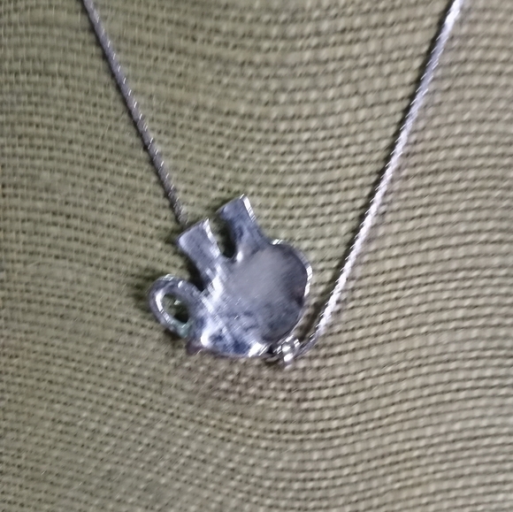 Silvertone elephant necklace - Picture 4 of 5